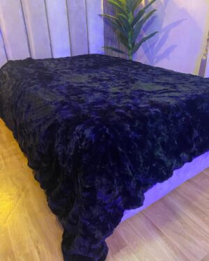 Premium! Super soft! Double sided faux fur blanket